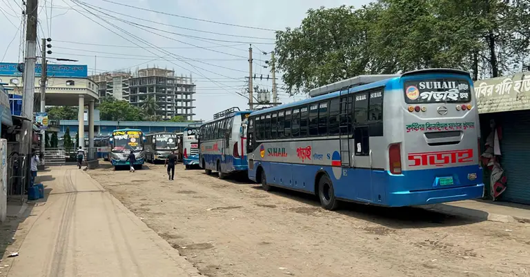 বাস শ্রমিকদের কর্মবিরতি